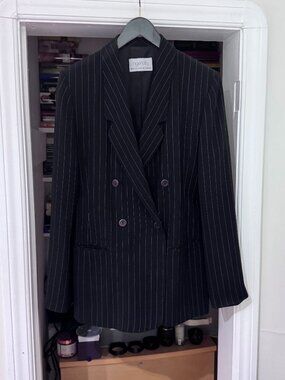 🖤✨ Vintage Pinstripe Double-Breasted Blazer by Ingenuity – Power Dressing ✨🖤